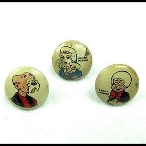 Vintage 1945 Comic Winnie Winkle, Rip Winkle & Perry Winkle Pinbacks Kellogg's